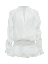 Lade das Bild in den Galerie-Viewer, WHITE CHIFFON PLEATED MINI
