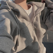 Lade das Bild in den Galerie-Viewer, SOLID OVERSIZED ZIP UP HOODIE
