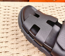 Load image into Gallery viewer, THE H SANDAL
