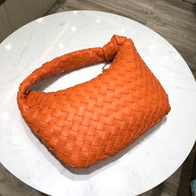 Afbeelding in Gallery-weergave laden, THE TWIST BAG
